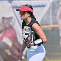 Arlette Guzman (@arlettesoftball) 's Twitter Profile