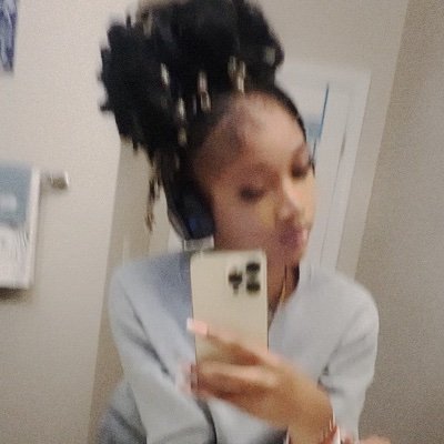 g87201's profile picture. ♉️the biggest at that.