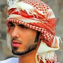 أنا محمد إسماعيل من سكان المحرق أحب الرياضة والدراسة