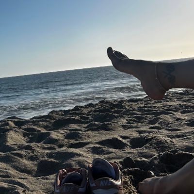 DiamondsnMyEars's profile picture. Faith & Endurance 💙 #DIVINETIMING ✨🔥  I’m too Great for this shit.