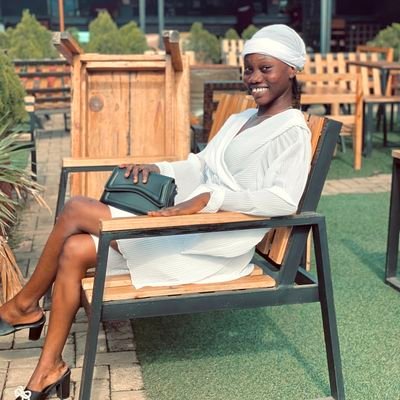 I'm just me✨
Loving💞
Well behaved😍
Libra💯
Microbiologist🤓