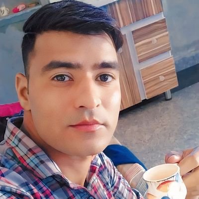 बड़ी मंज़िल के मुसाफिर छोटा दिल नही रखते ~~