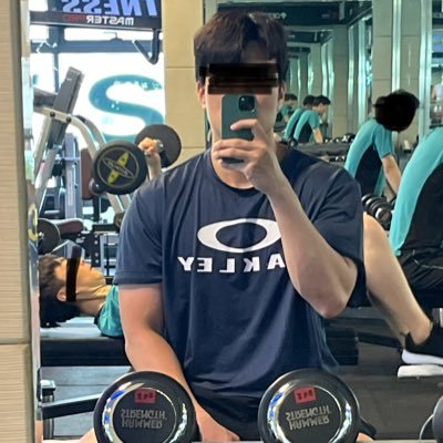 Ocean399's profile picture. 180/82/33/ Line : Ocean299 /게이아닙니다