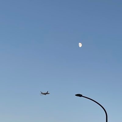 v_hxa4's profile picture. 航大R7🌸