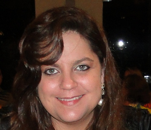 Pedagoga e  graduanda de psicologia na Universidade de Fortaleza.  Esposa de @PedroJ_Medeiros. Mãe de três lindos filhotes: Natasha, Pedrinho e Marina.