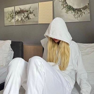 Tulippp0305's profile picture. 