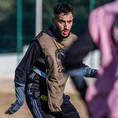 ZeghdaneToufik's profile picture. Joueur de football ⚪️⚫️