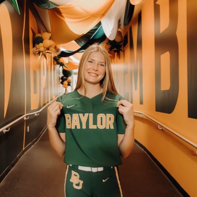 π
΄π
Όπ
΄πππ
Ύπ
½ βββββββ‘ Profile