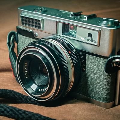 service_worst's profile picture. This is the photographer's diary.  As a job, I take photos of contract cosplay, and as a hobby I use the human body to photograph art.