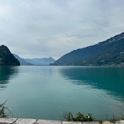 ako_PUKOY's profile picture. Badminton. Travel. Food. Music.