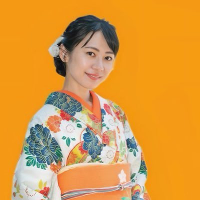 金沢グルメの着物の人です👘著者🖋️グルメサイト 「あすかの美味献立(びみこんりゅう)」運営。Xはグルメとどうしようもない日常【DM返信不可】🧚 https://t.co/AGaMJBV5dx