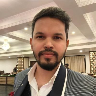 Amitux07's profile picture. Product designer @speakifyai