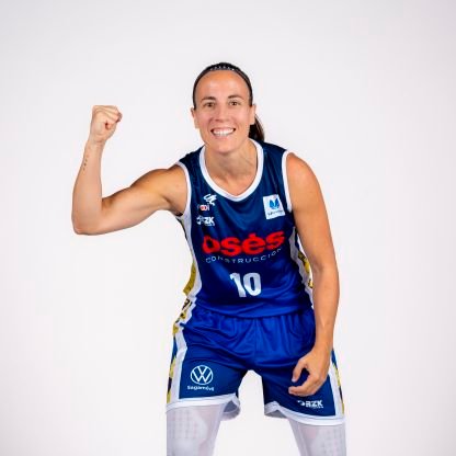 Juego a baloncesto y a ser entrenadora @pyourbest10 👀
