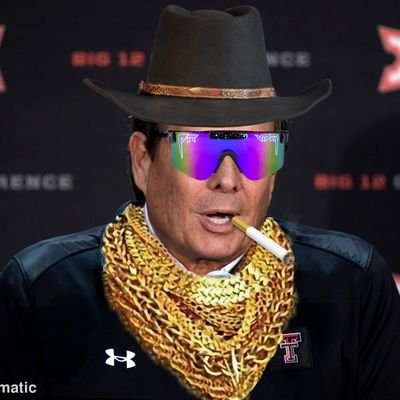 The official Twitter account for r/DoughGoesIn. Tech Sports optimist. Graphic design is our passion. Chris Farley gij enjoyers. Bad with basic grammar.