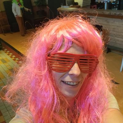 Hou van Heavy Metal 🤘🏻🎸 Haat onzin
Volgt na een snelle TL check terug @Lauwke.bsky.social