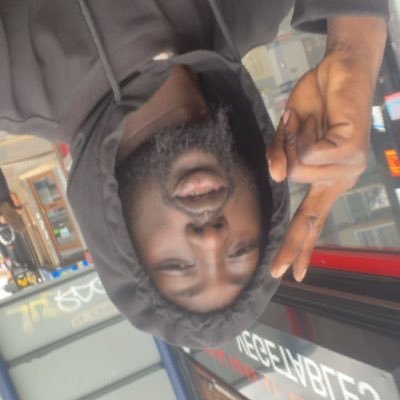 @Shadeville_ GOONER ...🇬🇭TRAP/HIP-HOP enthusiast ..MANY LOST ONES💔..MIKEL ARTETA❤️