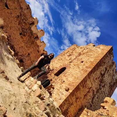 Niksokupa's profile picture. Addicted to animals, technology, videogames, comics, fantasy literature and metal music. I do some web programming for a living.