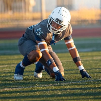 Willam C. Overfelt High || DE/LB/TE/RB || 3.3 GPA || C/O 2026 || 6’1 205 || # 1+ 408-726-9764 || email: minischobyakosua@gmail.com
