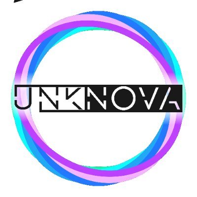 We are Unknova,
Somos una pequeña empresa ficticia creada para el desarrollo de un proyecto, la creación de un videojuego.
Estudiantes de la URJC