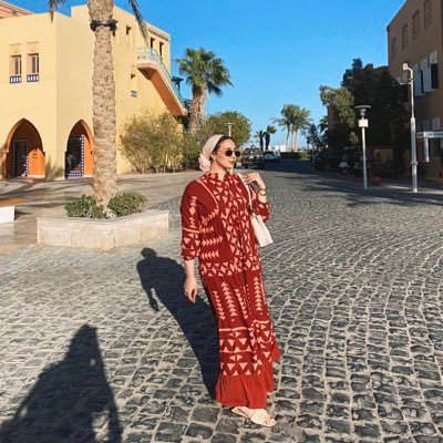 Be yourself 〰️ designer