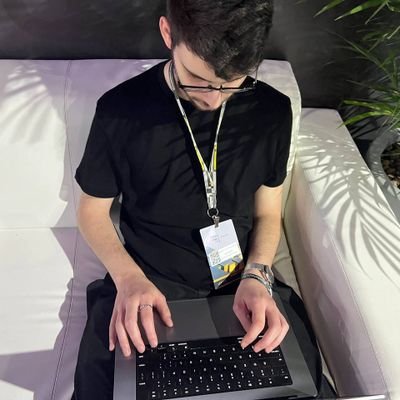 Founder & CTO @AbstractedCo || @InvArchNetwork
Ushering Omnichain Agentic Ops w/ @Centrum_AI 🌐