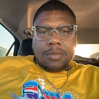 Mr_SHSU14's profile picture. Ambitious Mindset!