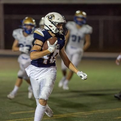5'10 170lbs RB 2027(🇨🇦) ig: lucas_20598 / mail: lucasrob2054@gmail.com