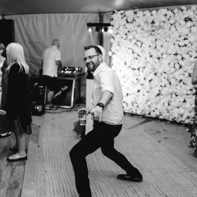 35 Year Old, 🚂 Conductor for Greater Anglia, Former Car salesperson for VW & Skoda 🚗, Fulham FC Fan ⚽️, Music mad 🎸