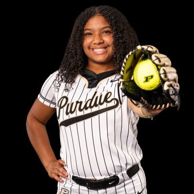 Purdue Softball Committ 🖤🚂💛 🔨 RHP/SS Pitch PR 70mph WD18uMM, OHS Varsity, 91.38Allister Jaelynn.anthony07@gmail.com NCAA#2310147740
