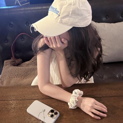 “The more you know who you are, and what you want, the less you let things upset you.”
No crypto, No Investment 💲💰