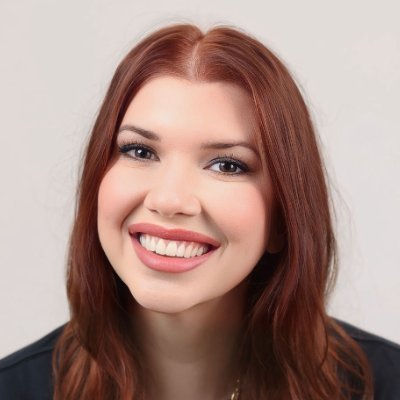 💄Freelance writer, kundalini yogini, retired Disney princess. 💌 katie@katiemcbroom.com