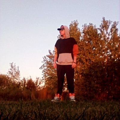 Zacharymic57912's profile picture. Snap-Zachary18917
Single
24