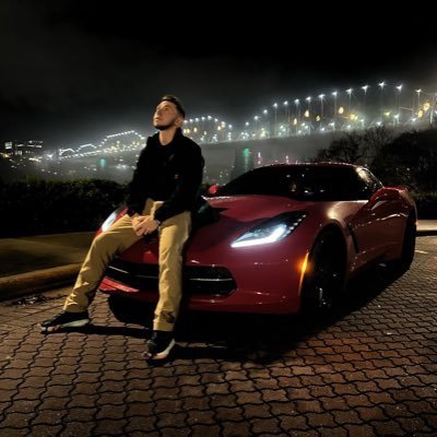 papichulo1265's profile picture. 