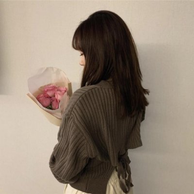 お金に愛される秘訣や副業情報など共有したりしています。自分がお金に苦労した経験からお金に苦しんでいる人の力になれればと思い、少額ですが10万円プレゼント企画を実施しております☆ 支援中▶ https://t.co/DVoLwEdAHQ