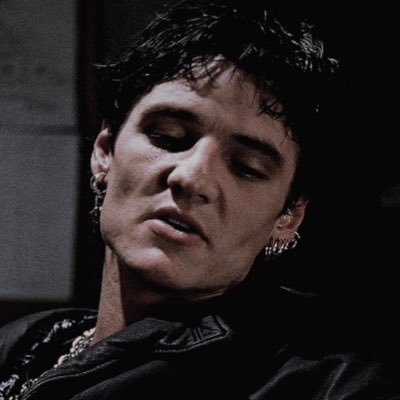 visiblerib's profile picture. 🇲🇽he/him 20. vegan. orthorexic. gymrat.