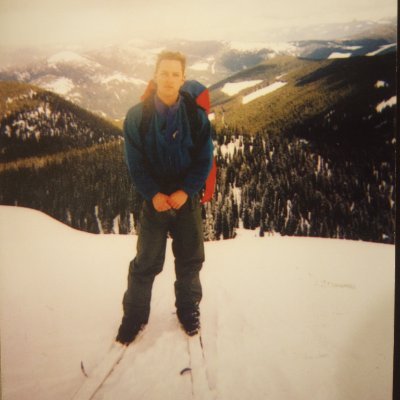 sylvio_si's profile picture. "Explanations come to an end somewhere"