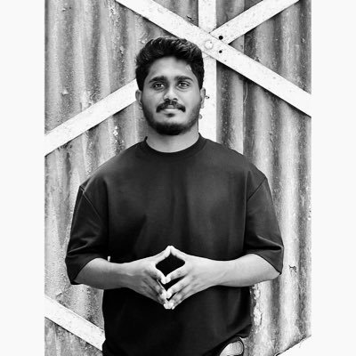 Shanthrooban1's profile picture. 
