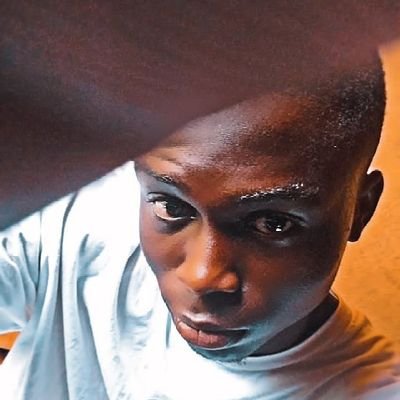 destizorlShadow's profile picture. 