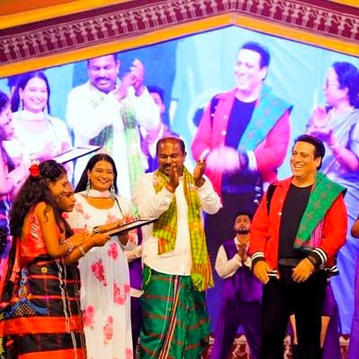 #Anchor 🎤#Actress in Odia mega serial @Bandhana e janma janma ra (Tarang Tv)
#Dancer 💃 #voiceoverartist🎙🎧
Dil se #Mayurbhanjia❤