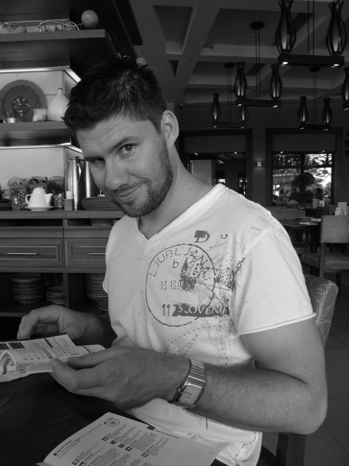 Chudly's profile picture. 