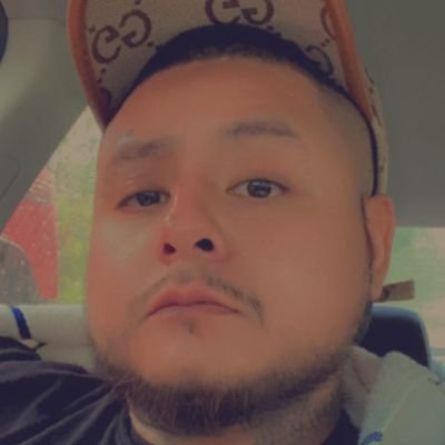 LucianoGar43040's profile picture. 