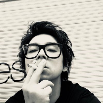 愛知県出身、大阪在住。音楽、アニメ、ゲームプラモデル好き。V系好きで清春、黒夢、sads、BUCK-TICK、lynch.、the GazettE他色々聴きます。プラモ好きな人、ヴィジュアル系が好きな人と仲良くなりたいです。現在グラブル はかなりのんびりに。2024.08.10からプラモ作り始めました。