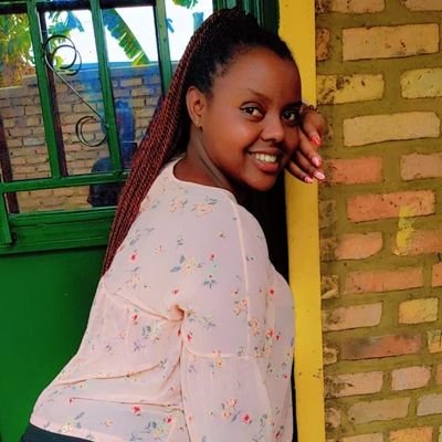 IAlbertine12107's profile picture. 