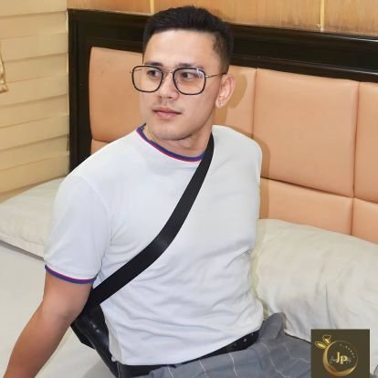 18+NSFW⚠️ | 30 | Versa | #Asian Daddy | on Prep I Fat Dick🍆 | Average Dadbod | 5'7 | #Discreet Bi |