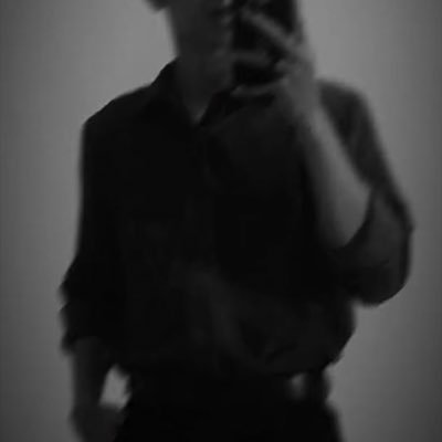 uther_2005's profile picture. BOTTOM | 2005 | Chờ Comeback