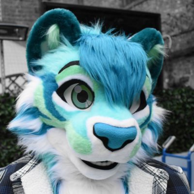 23 | 🏴 Scotfur | Single | 18+ | 🏳️🌈 | TTRPG, Star Wars and Anime nerd! | Suggestive | AD: @Leohmann_dad
🧵 @Kloofsuits
Pfp: @Rescue_Pupper