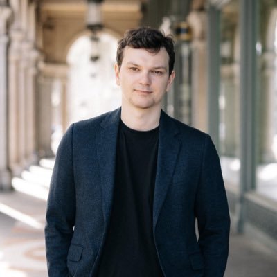 Max Strakhov Profile
