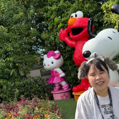 理学療法士(小児分野)。視力0.2の弱視です。ピアノ、音楽鑑賞、読書、スヌーピーが大好きです。最近ストリートファイター6とマリオカートもはじめました!よろしくお願いします。