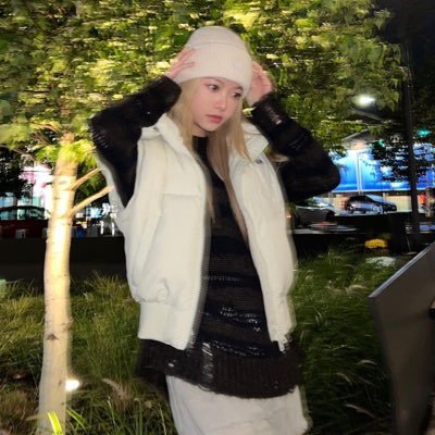 hn0727225's profile picture. お金に困ってる方のお力になります！！即日融資◎スピード対応◎先払い❌在学確認❌アダルト❌激ゆる審査‼️お気軽にお問い合わせください🙇‍♀️