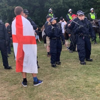 Tomukpatriot's profile picture. 20 yo / Remigration specialist. ✍️. nationalist 🏴󠁧󠁢󠁥󠁮󠁧󠁿 RT is not an endorsement.